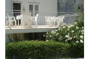 Croazia Privát Slano, Esterno